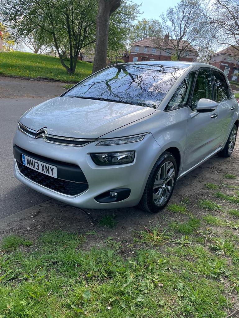 Low Milage road tax 20£