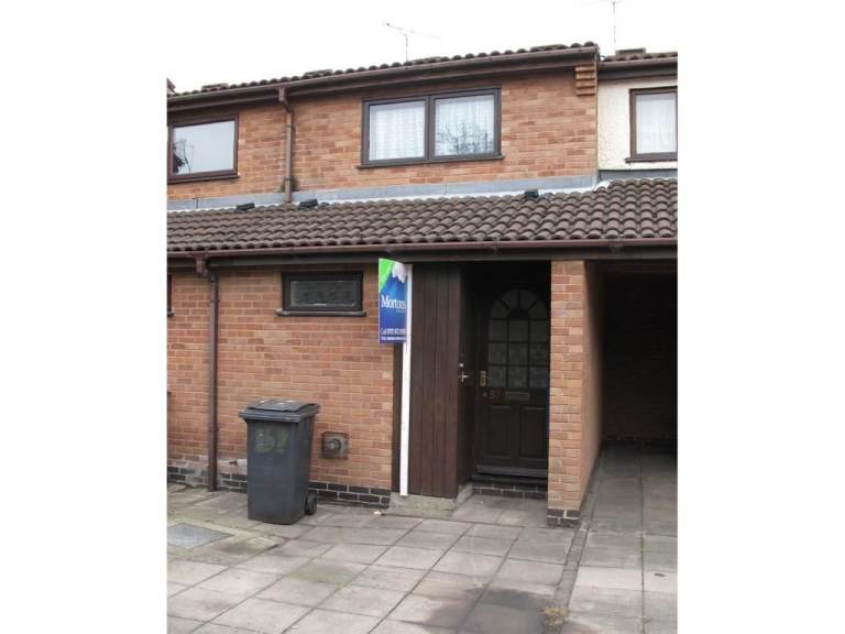 1 Bed Terraced House, Gibb Street, NG10