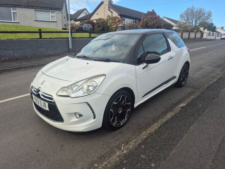 Citroën DS3 1.6 E-HDI  *FULL MOT* ( Volkswagen Peugeot Toyota Renault Mercedes skoda  )