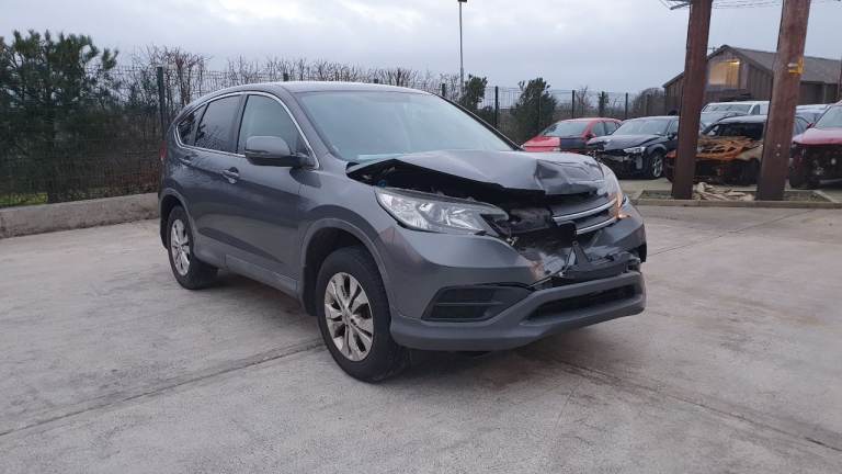 image for **For parts** Honda CR-V S I-DTEC, 2.2 diesel 6 speed (2013).
