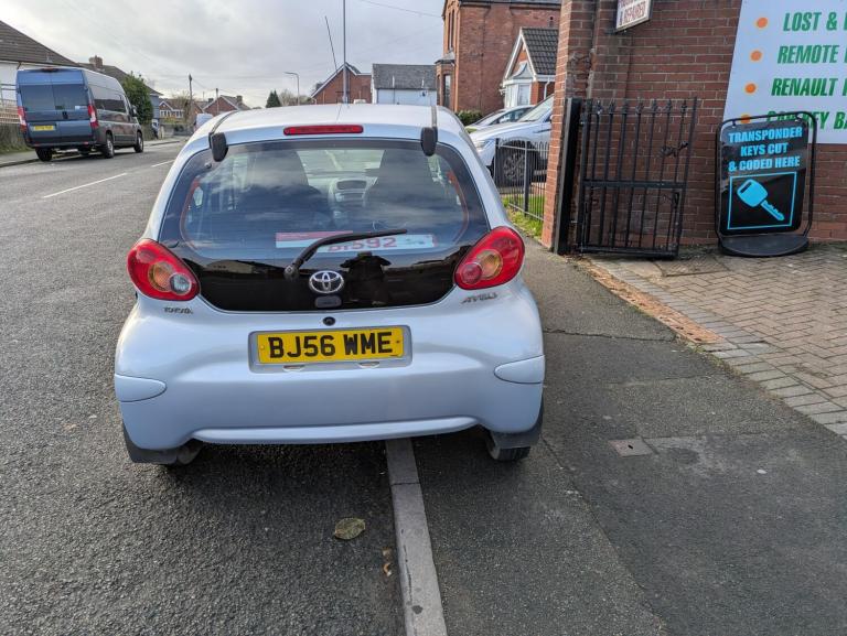 2006 Toyota AYGO 1.0 VVT-i + 5dr HATCHBACK Petrol Manual