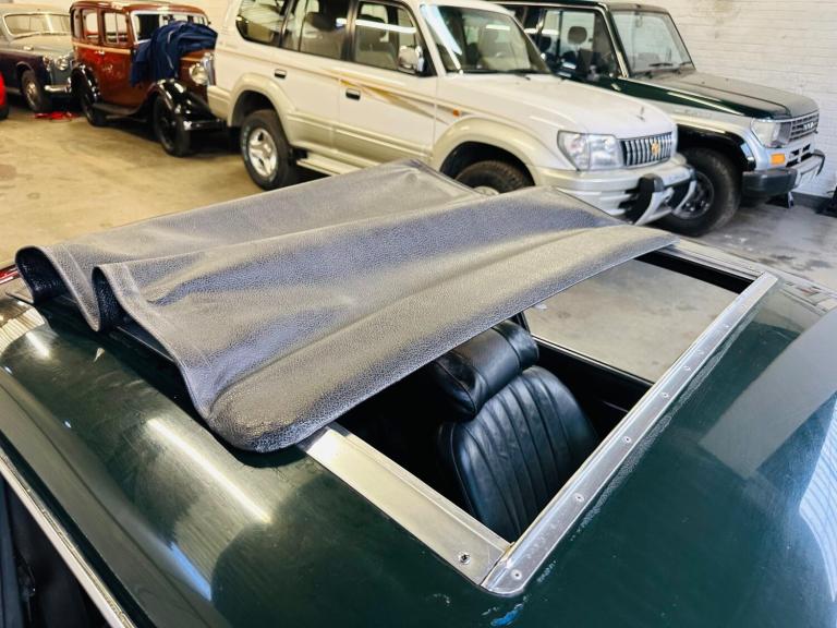  Jaguar E-Type Manual