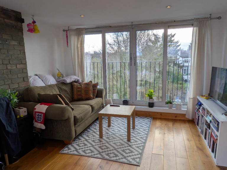 Ensuite/Studio in Finchley – Ideal for a Couple