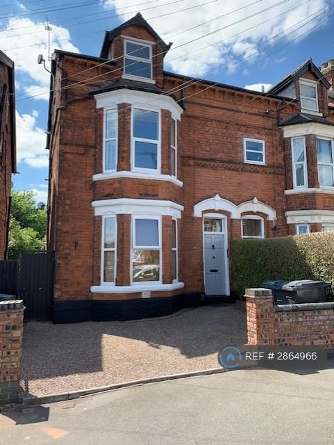 Studio flat in Summerfield Crescent, Birmingham, B16 (#2864966)