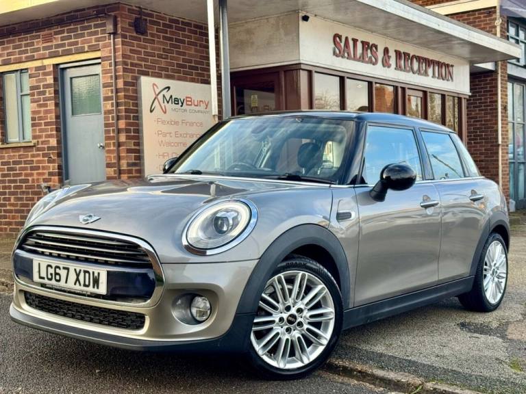 2017 MINI Hatch 1.5 Cooper Hatchback 5dr Petrol Auto Euro 6 (s/s) (136 ps) Hatchback Petrol Autom...