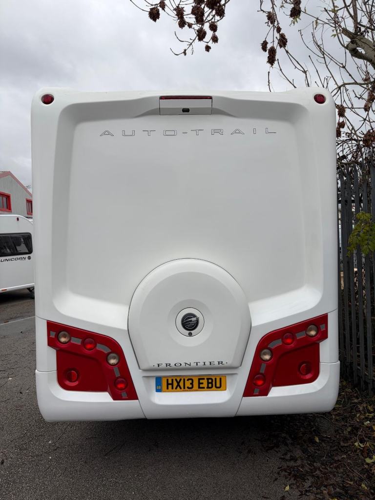 Auto Trail Frontier Delaware 4 berth 2013 **AUTO**GREAT CONDITION**