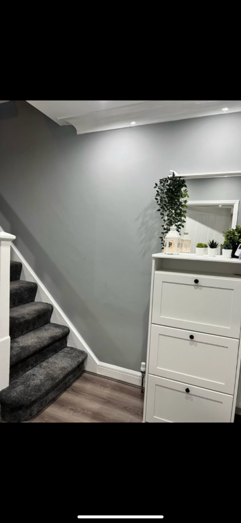 Painting & Decorating services   