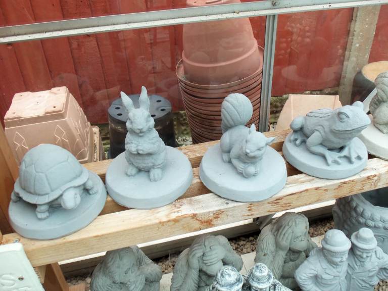 Concrete stone garden ornament Woodland animals