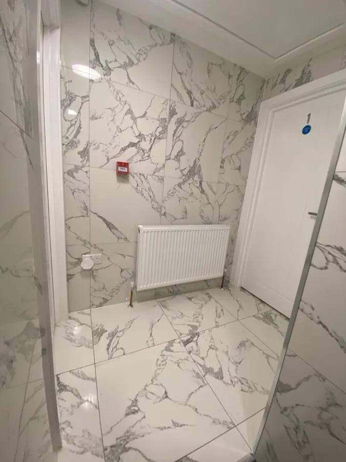 R2HMO/SL Modern 6 Bed House in Uxbridge UB8