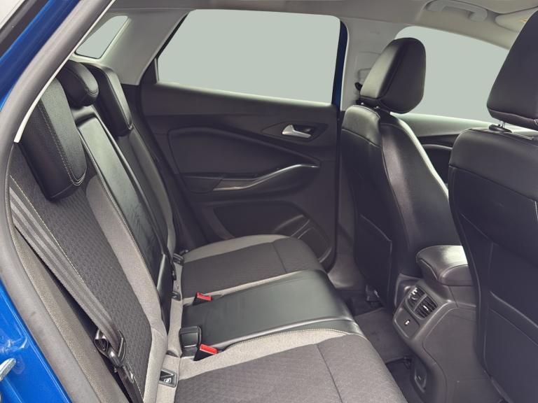 2019 Vauxhall Grandland X 1.2 Turbo GPF Sport Nav SUV 5dr Petrol Manual Euro 6