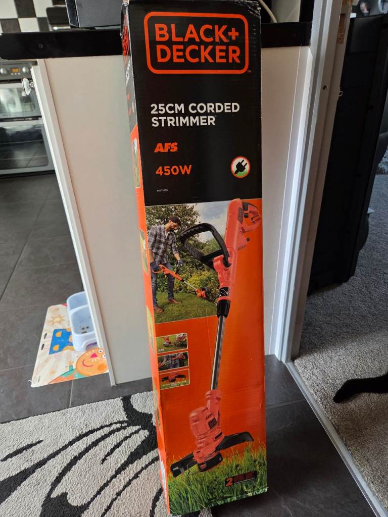 Black & Decker Strimmer