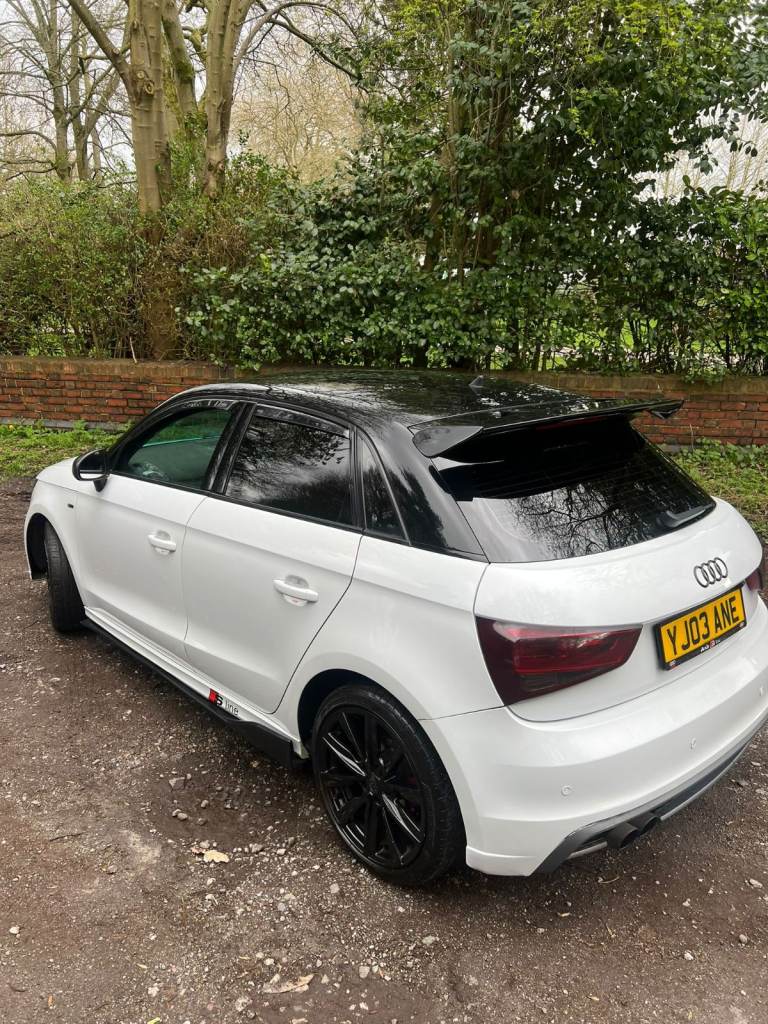 Stunning Example Audi A1 S line 1.4 TSI glossy white