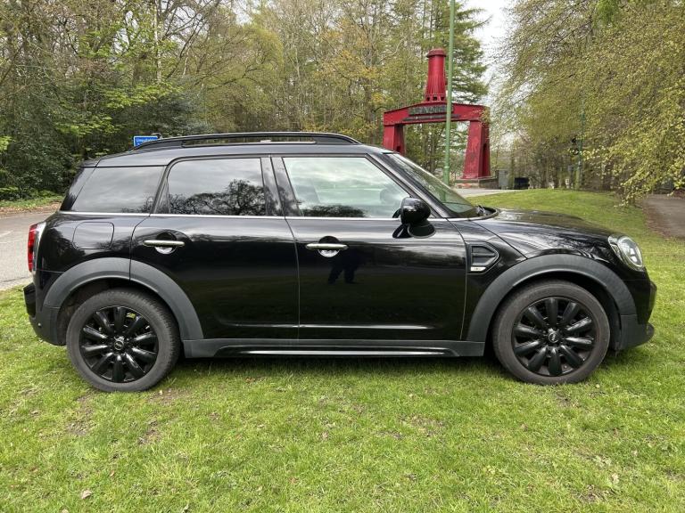 MINI COUNTRYMAN 2.0 Cooper D Countryman Black Manual Diesel 2018