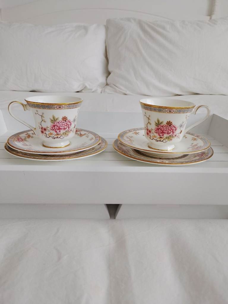 Royal Doulton "Canton" bone china x2
