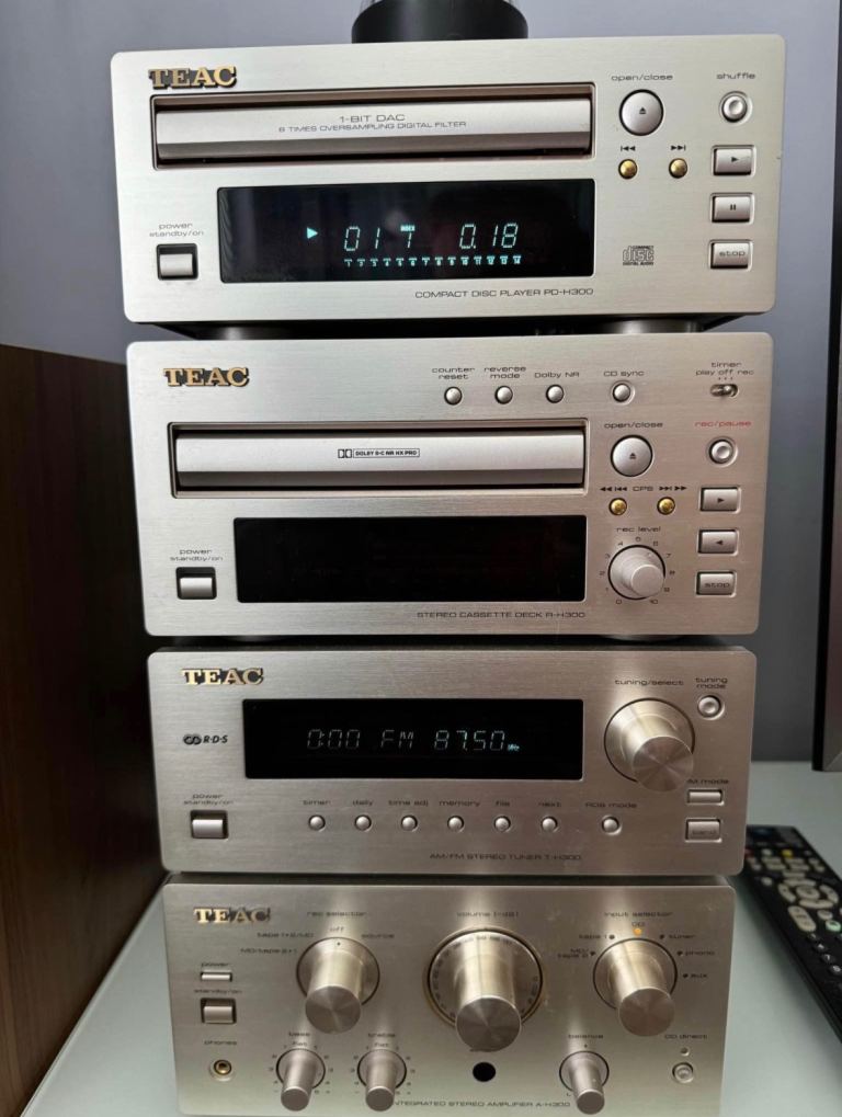 TEAC A-H300 Stereo System with Speakers and Bluetooth Receiver