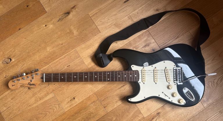 Left-handed 90s Fender Squire Stratocaster