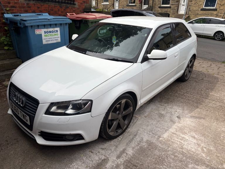 Audi, A3 2.0 tdi black edition, Hatchback, 2010, Manual, 1968 (cc), 3 doors