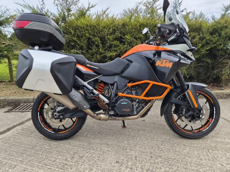 2015 KTM 1050 Adventure KTM 1050 ADV ADVENTURE KTM FULL LUGGAGE ADVENTURE BIKE