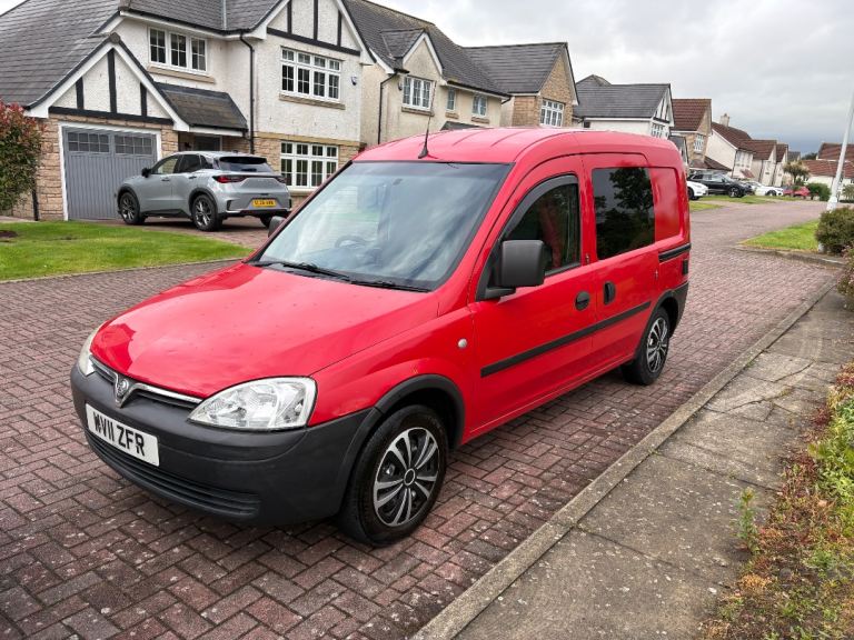 Vauxhall Combo Mini Camper. Years Mot. 1.7 CDTI. 2011.
