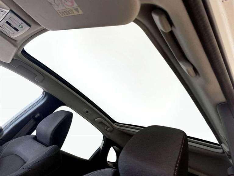 2022 Nissan Qashqai 1.3 DIG-T MHEV N-Connecta Euro 6 (s/s) 5dr Manual SUV Hybrid Manual