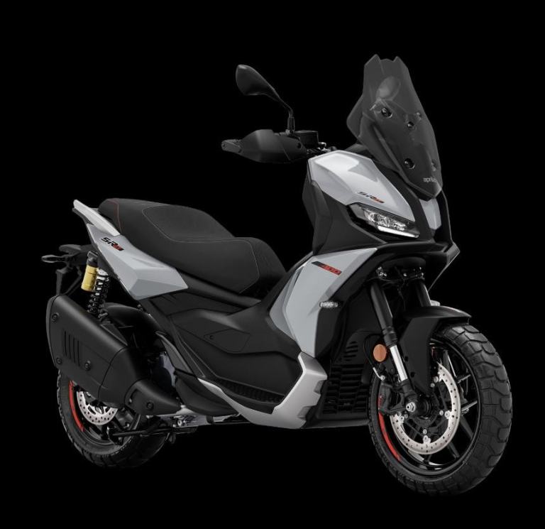 Aprilia SR GT 400