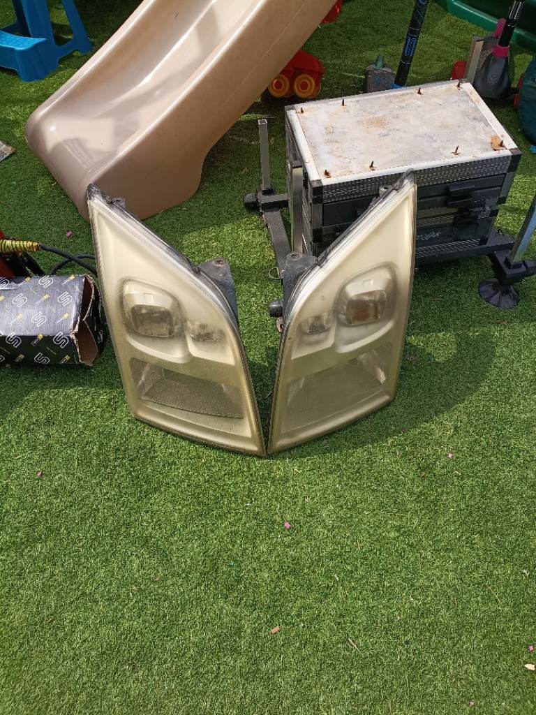 Ford Transit Mk7 headlights 