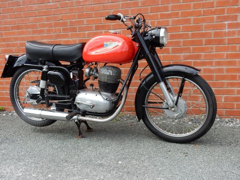 BIANCHI 175cc 1960 Matching frame & engine numbers