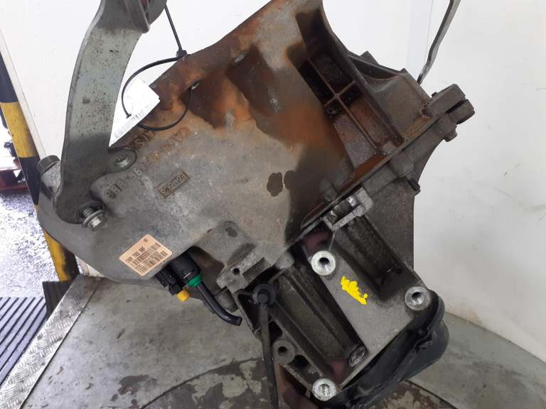 Ford Focus Gearbox 2011-2018 M2da 1.0l 5 Speed Manual