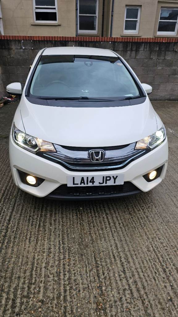 Honda Jazz 2014 for sale in execellent condition