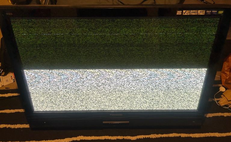 Panasonic viera 42” HD TV 