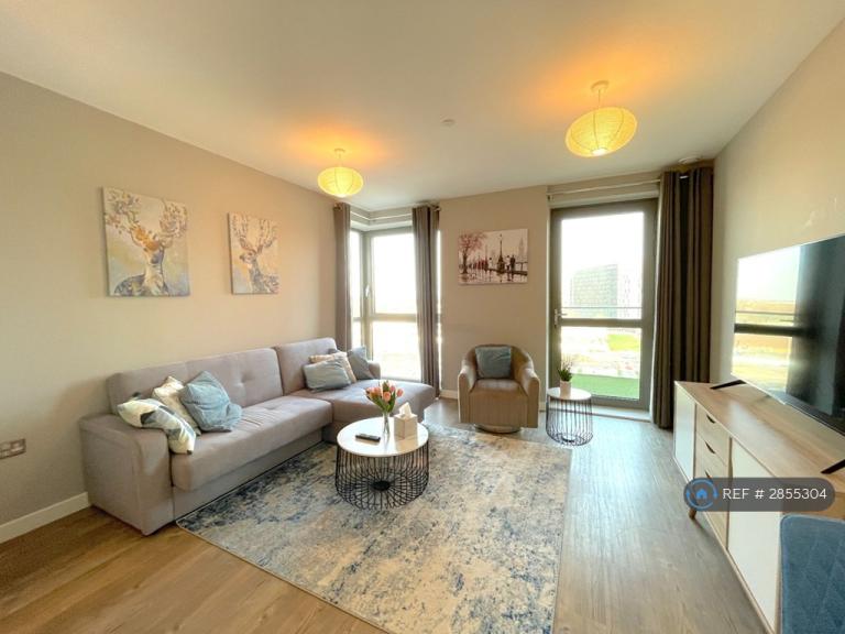 2 bedroom flat in Marathon House, Wembley, HA9 (2 bed) (#2855304)