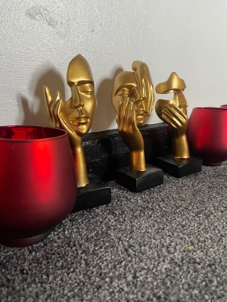 Ornaments 
