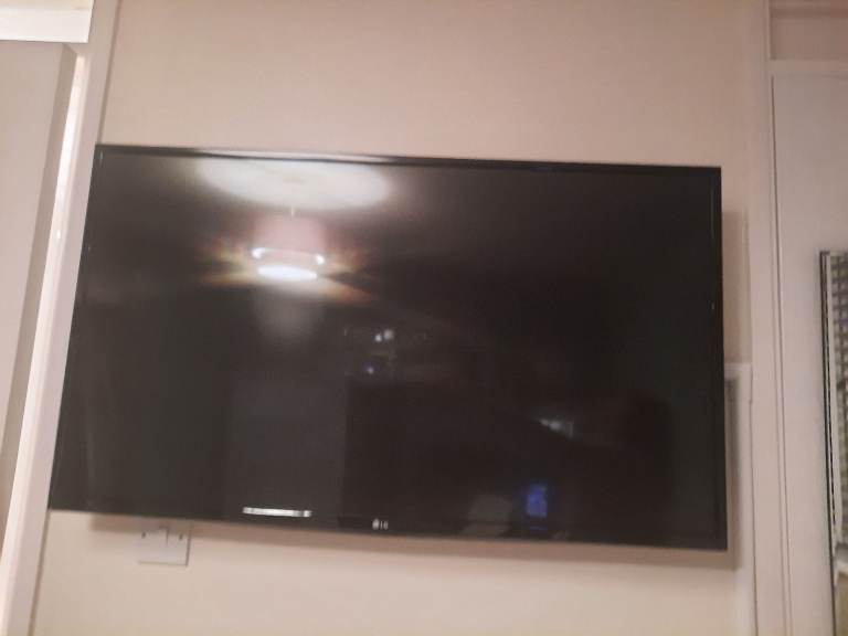 LG 43in TV