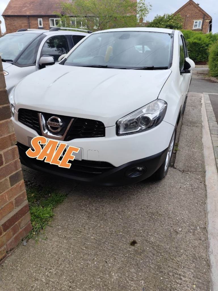 Nissan, QASHQAI, Hatchback, 2012, Manual, 1461 (cc), 5 doors