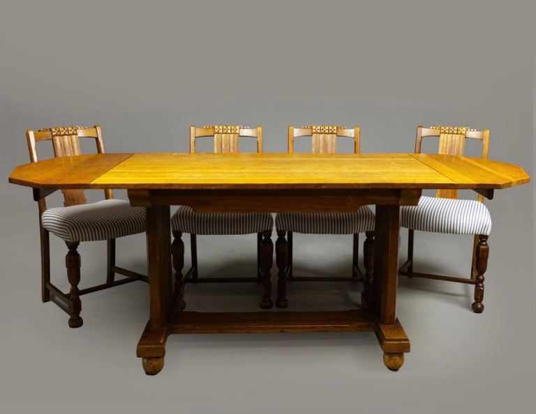 ART DECO DROPLEAF DINING TABLE AND FOUR CHAIRS