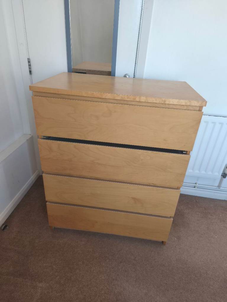 Wooden Chest of 4 Drawers – Good Condition