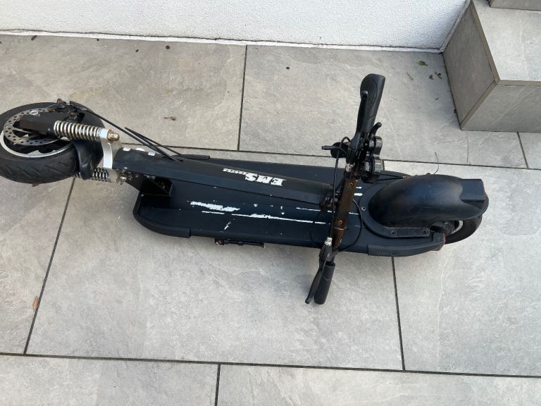 Fast e-scooter (spares and repairs)