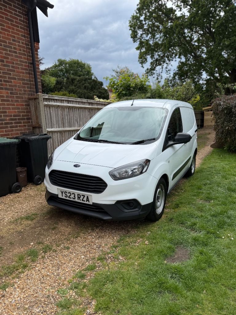 Ford, TRANSIT COURIER, Panel Van, 2023, Manual, 999 (cc)