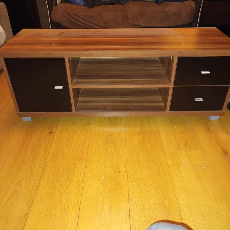 Tv unit