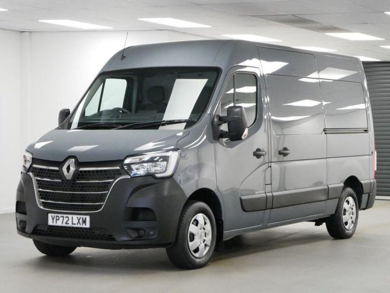 72 RENAULT MASTER 35 2.3 DCI 150 BHP MM MEDIUM BUSINESS+ NAV EDITION