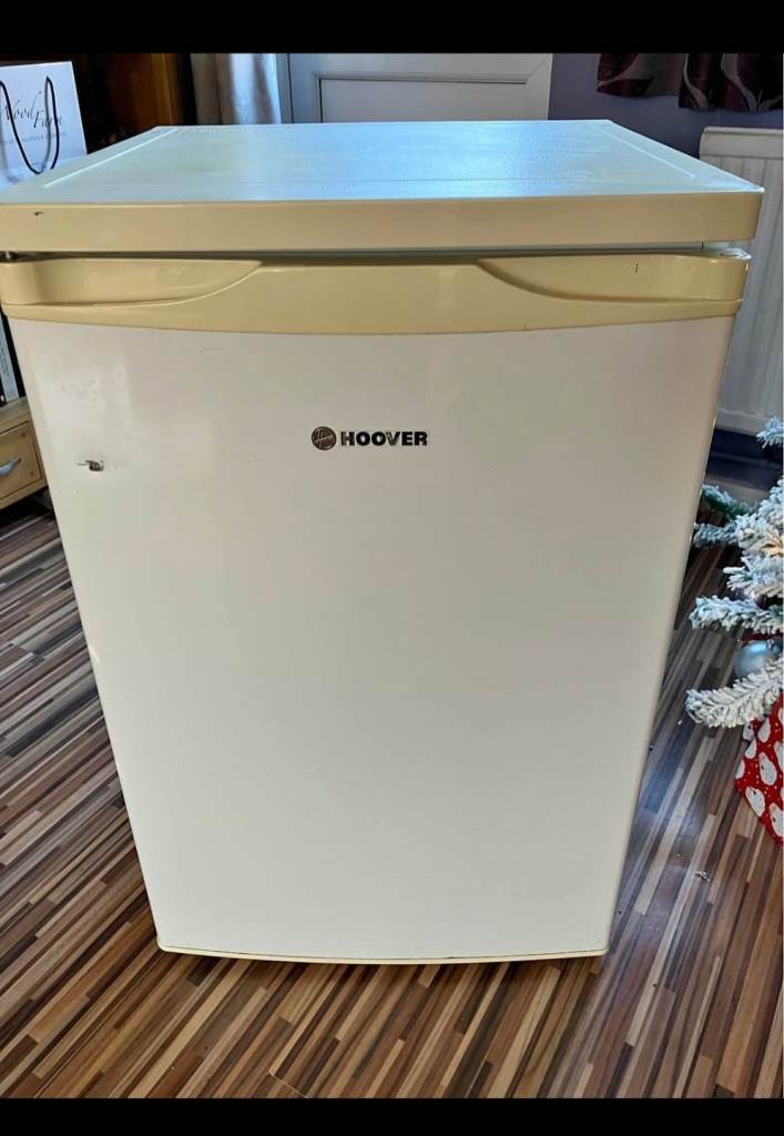 image for Small fridge undercounter hoover 