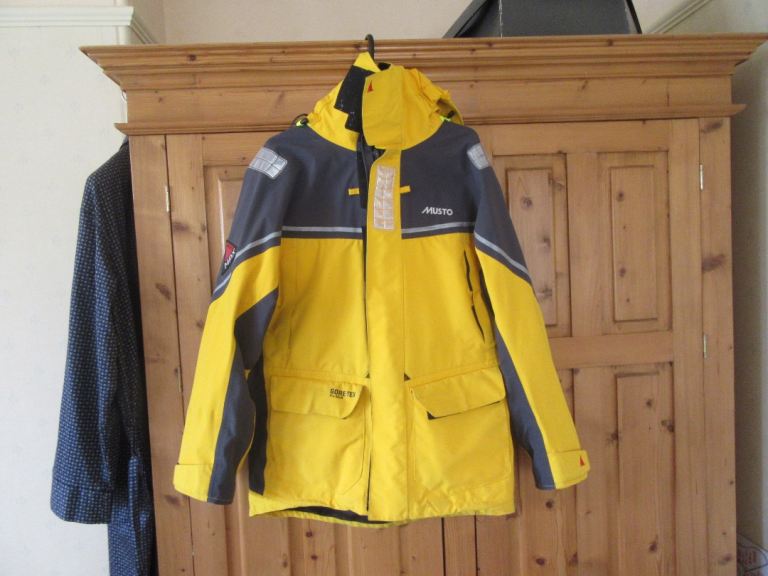 Musto MPX Goretex sailing jacket and salopettes 