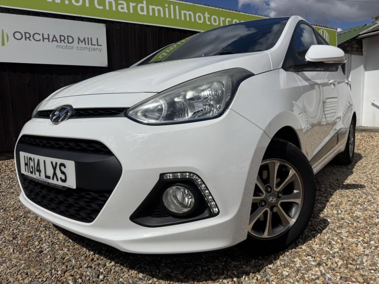 HYUNDAI I10 1.0 Premium 2014