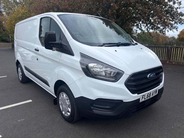 Ford Transit Custom 2.0 300 EcoBlue L1 H1 Euro 6 5dr Diesel Manual