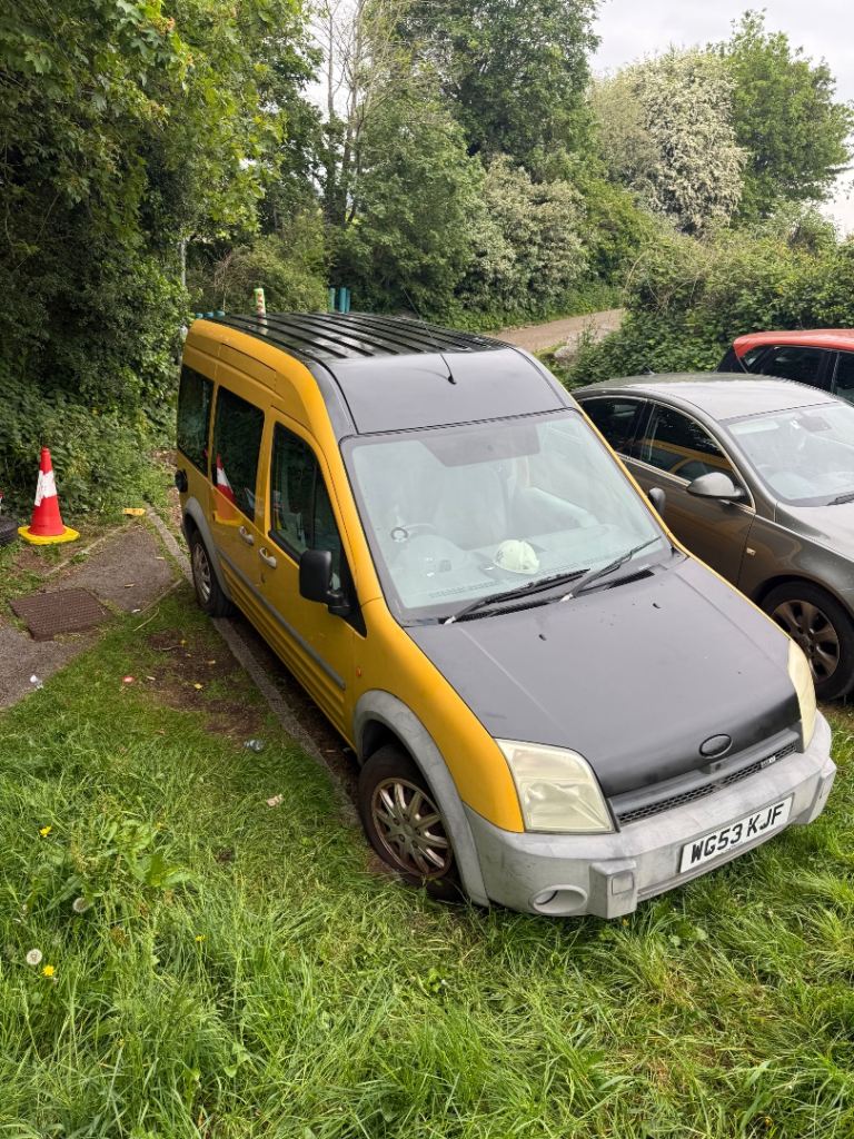 Ford, TOURNEO, Window Van, 2003, Manual, 1753 (cc)