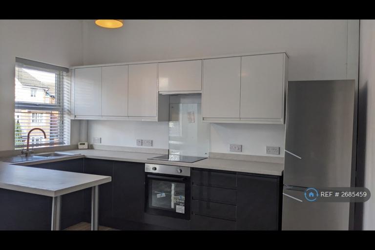 image for 2 bedroom flat in Osborne Road, Manchester, M19 (2 bed) (#2685459)