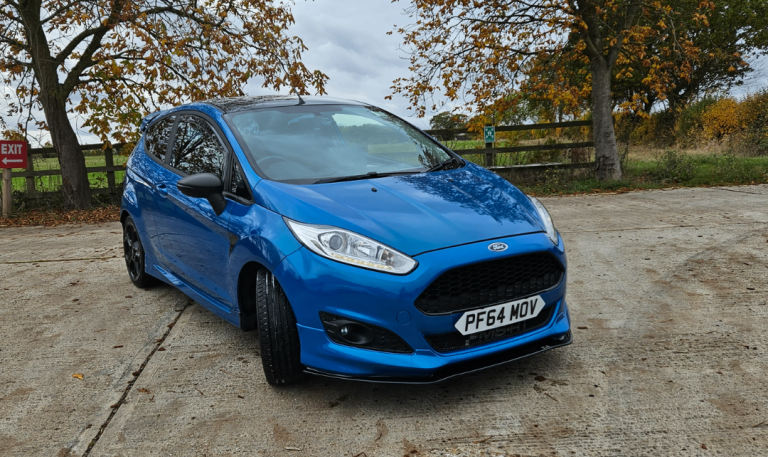 Ford, FIESTA, Hatchback, 2015, Manual, 998 (cc), 3 doors