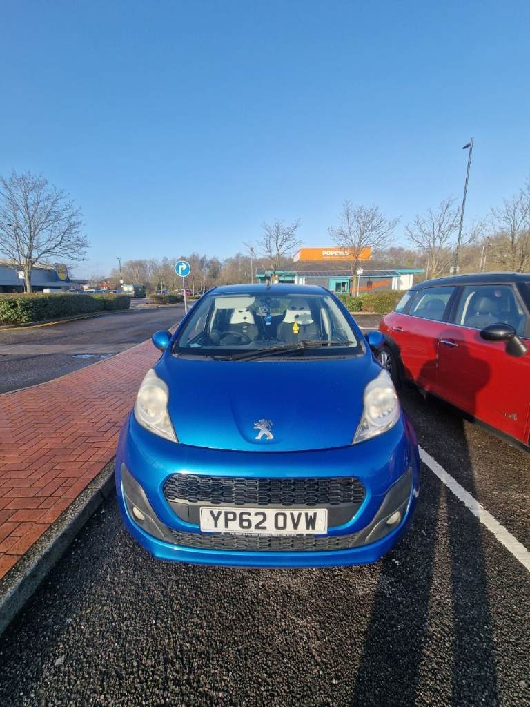 Peugeot, 107, Hatchback, 2012, Manual, 998 (cc), 5 doors