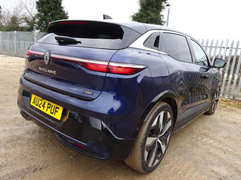 2024 24 REG RENAULT MEGANE TECHNO+ EV ELECTRIC AUTO DAMAGED SALVAGE
