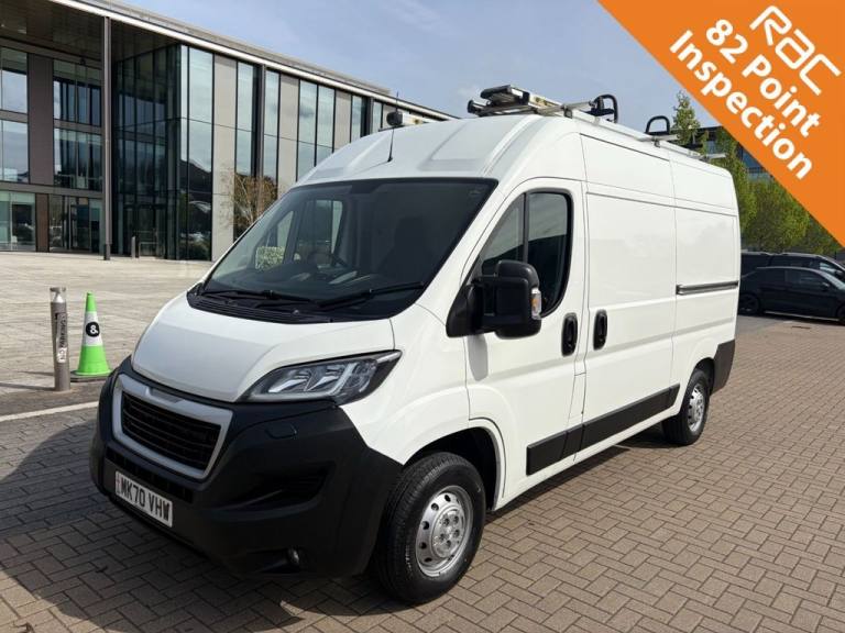 2020 Peugeot Boxer 335 PROFESSIONAL 2.2BlueHDi EU6 S/S L2 H2 140ps *AIRCON*SATNAV*SENSORS*RACK Pa...